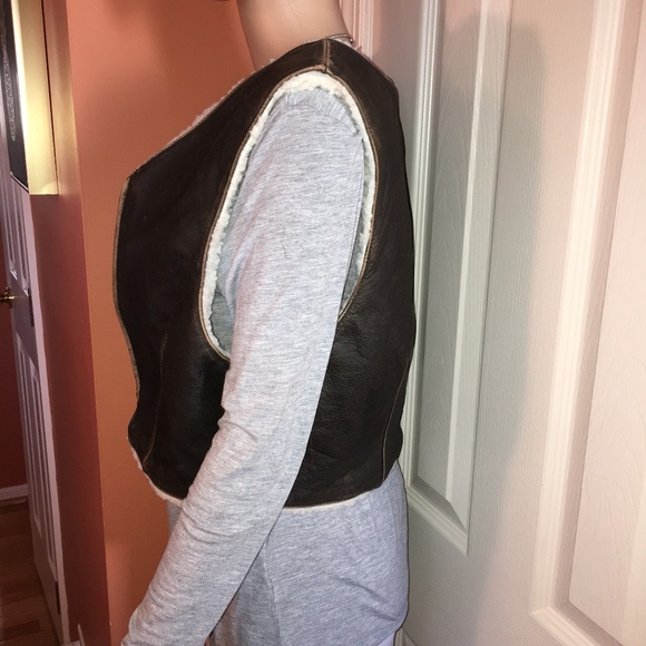 Leather and Sherpa vest from Limited - Picture 6 of 8